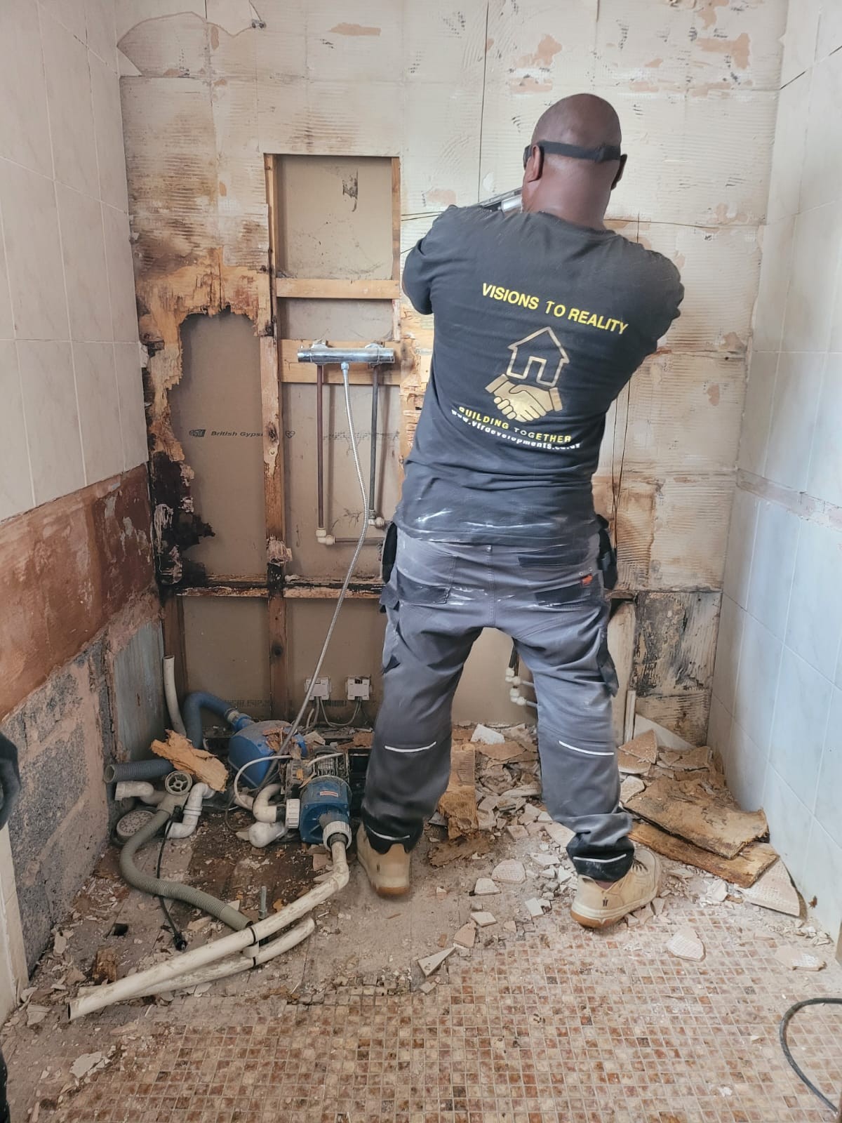 Bathroom renovations photograph, during stage